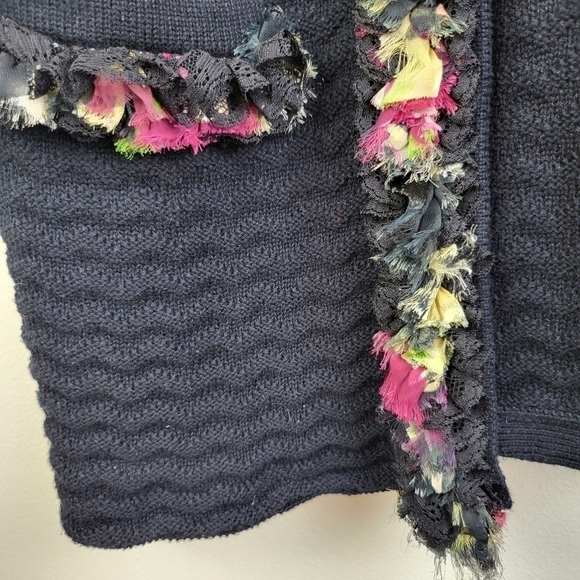 Michael Simon open front floral ruffle trim Cardigan Sweater - Picture 4 of 7